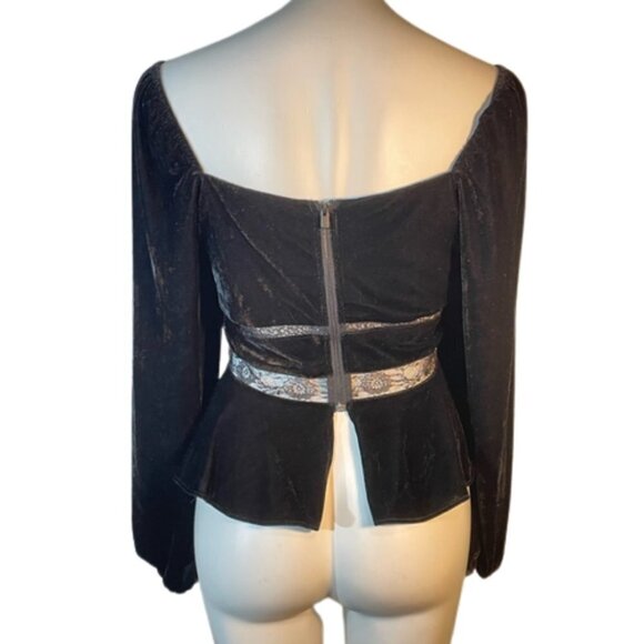Saylor Black Velvet Raegan Puff Sleeve Lace Top Blouse Witchy Goth Romantic M - Picture 3 of 8